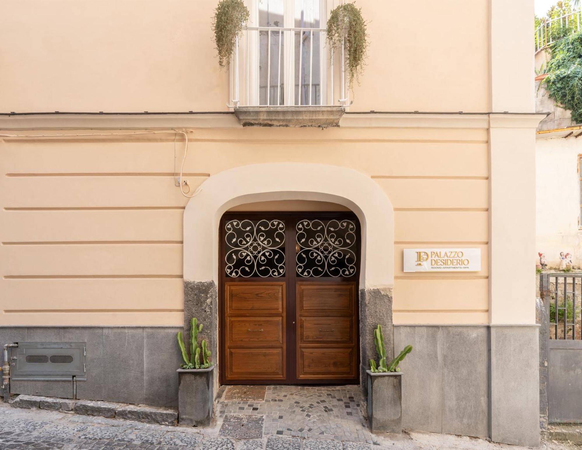 Apartamento Palazzo Desiderio Castellammare di Stabia Exterior foto